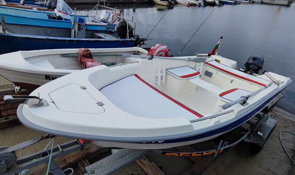 Лодка Safter 450 (2020г.), Yamaha 25кс (2023г., 456 часа), Garmin 7sv