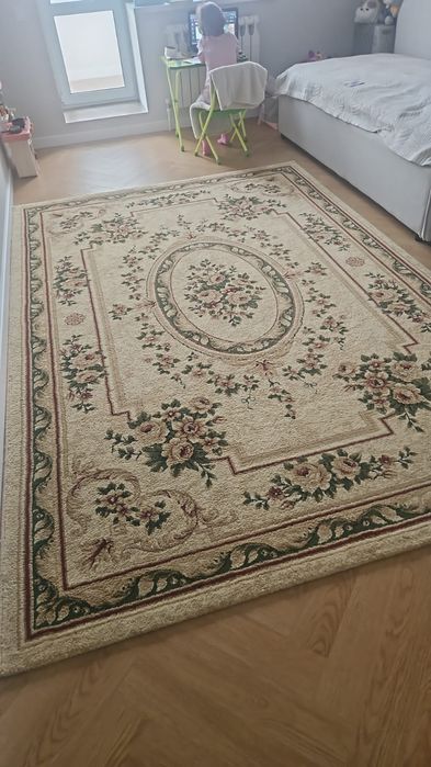 Ковры, в хорошем состоянии