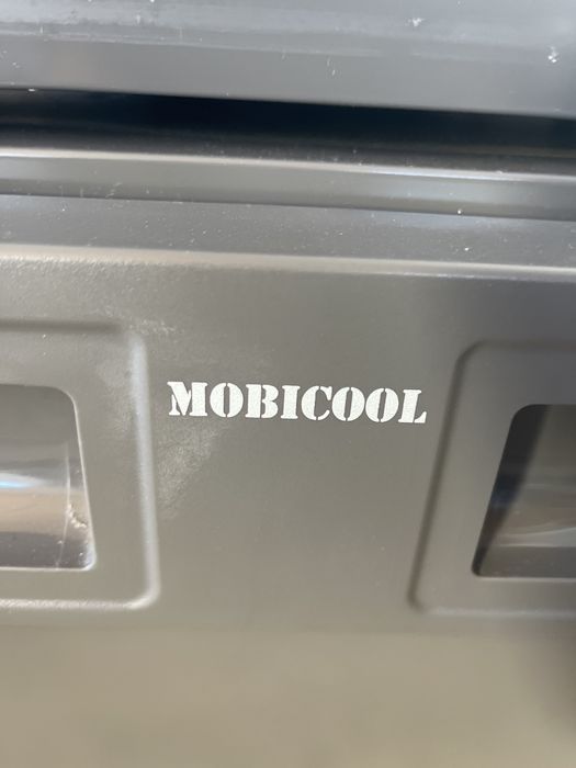 Mini frigider  marca Mobicool