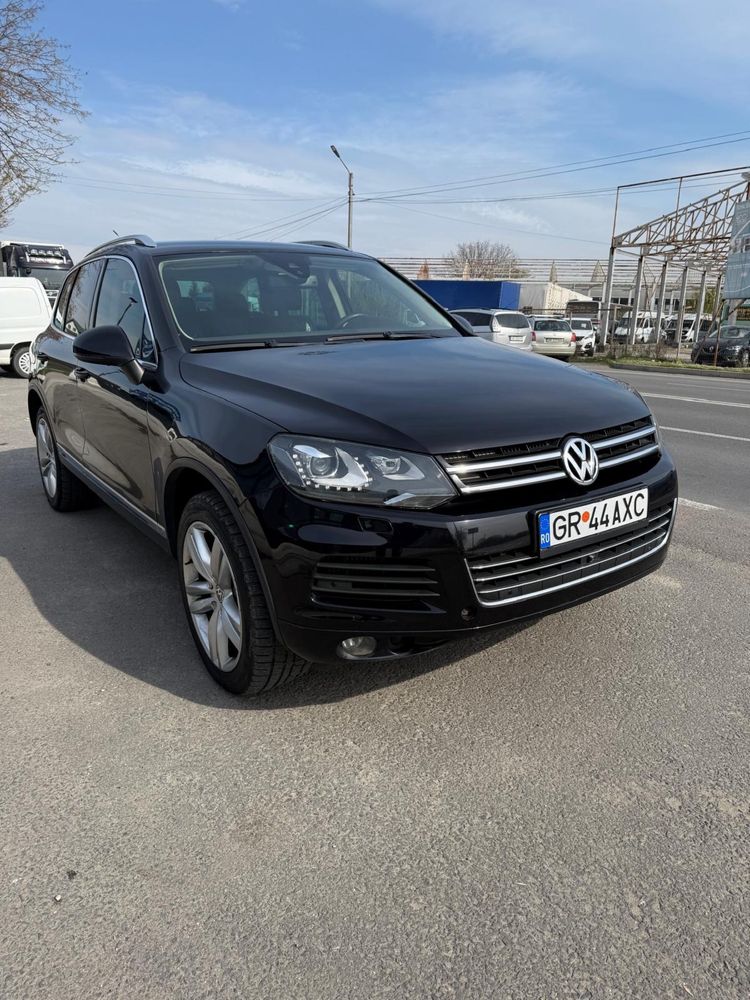 VW Touareg 3.0 tdi Perne, jante 20”, piele, scaune cu memorie schimb