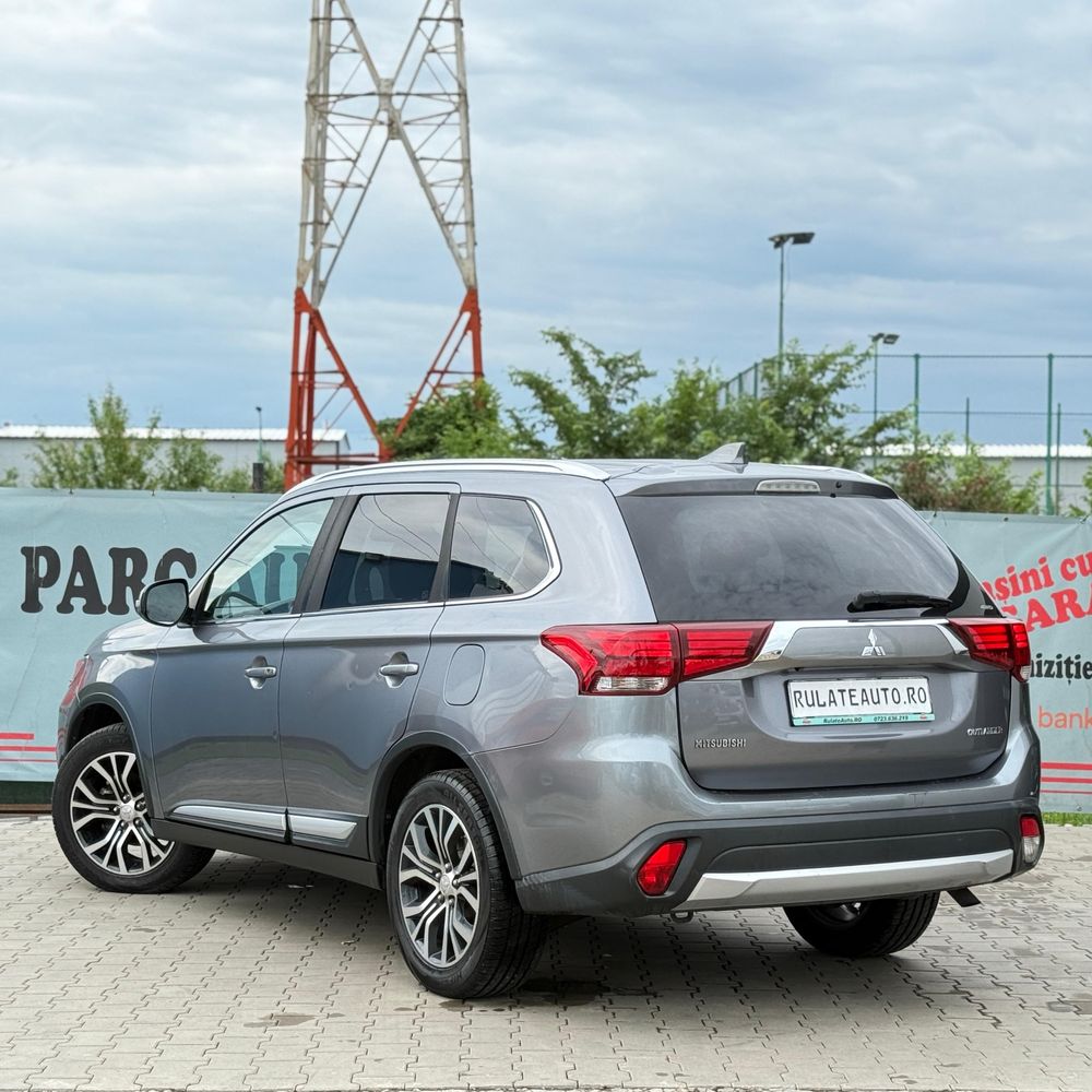 Mitsubishi Outlander  2.2 150 cp cutie automata  4x4 Posibilitate Rate