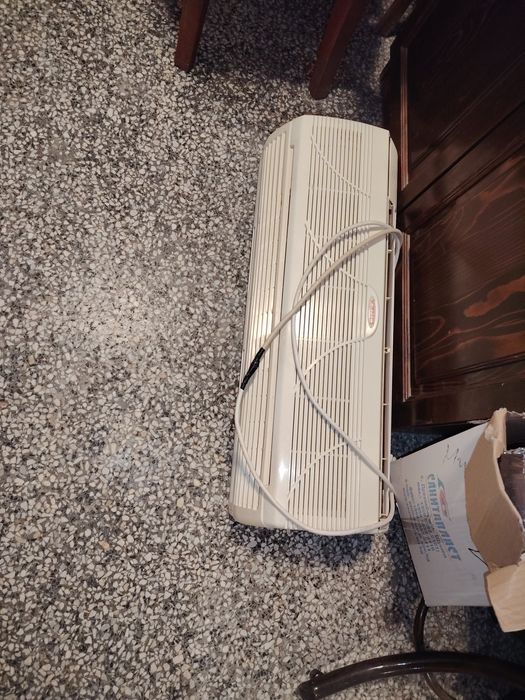 Климатик Работещ