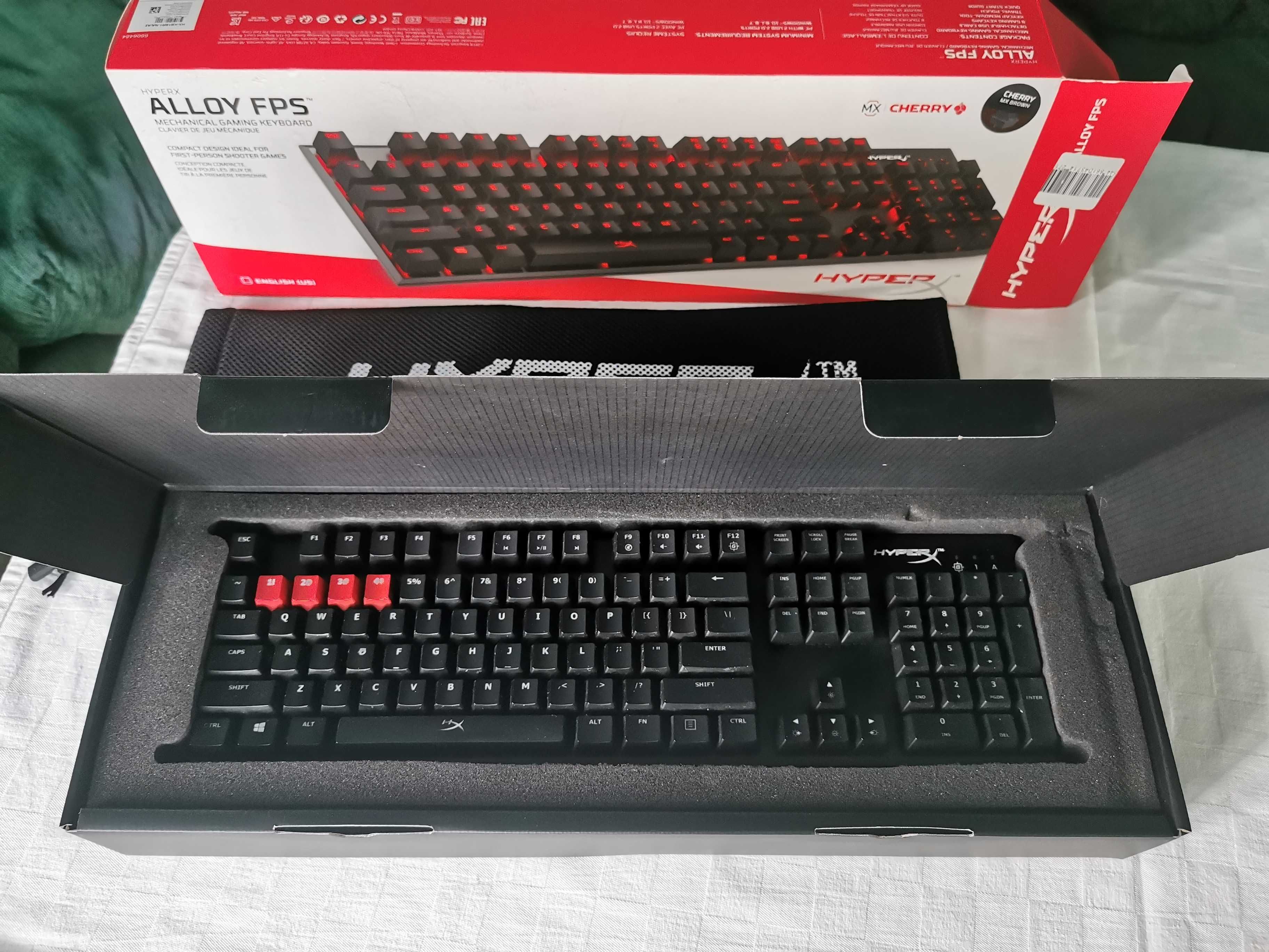 Геймърска клавиатура HyperX Alloy FPS