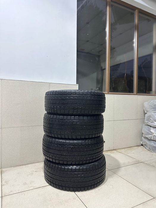 235/55/18 зимние