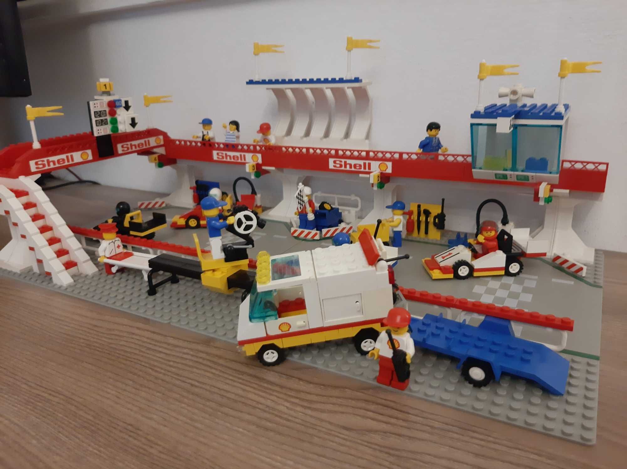 Lego 6395: Victory Lap Raceway