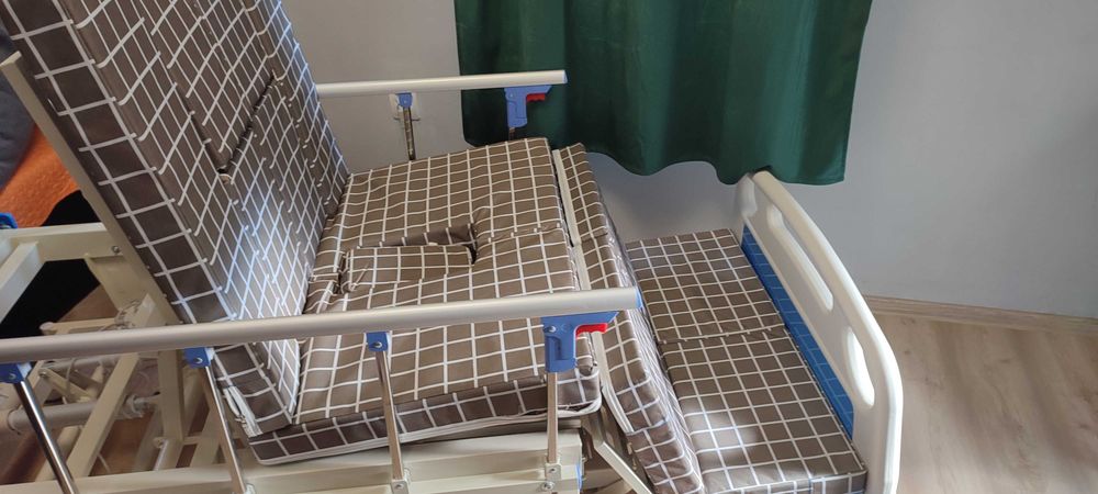 Pat pentru persoane imobilizate.