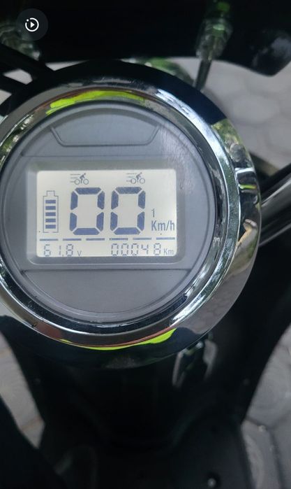 Tricicleta electrica două locuri