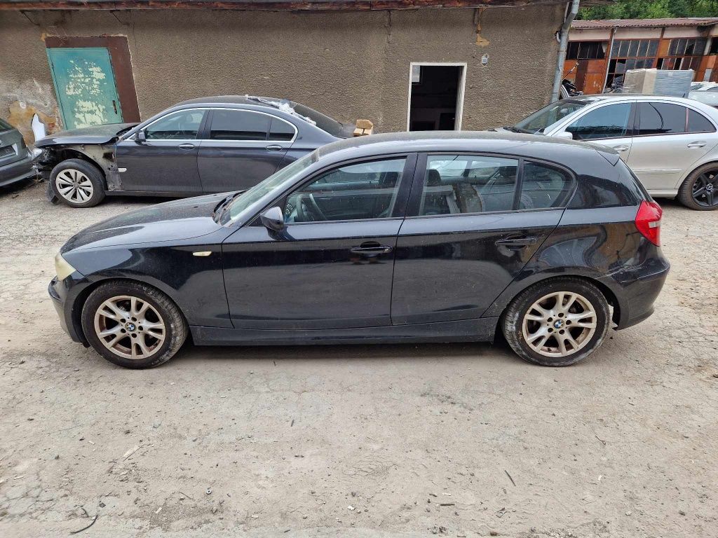 BMW E87 118D 143кс ксенон рекаро CIC навигация ръчка НА ЧАСТИ!