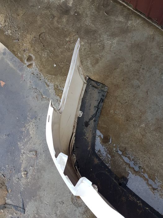 Bara spate ford focus 3 fl SEDAN an 2014-2015-2016-2017