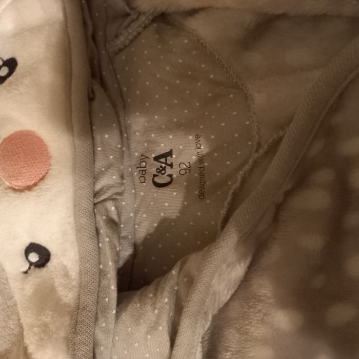 Vând set 2 body-uri groase 1.5 - 3 ani