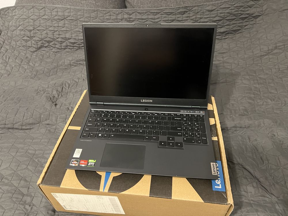 Lenovo Legion 5 RTX 2060/ Ryzen 5/ 16gb RAM