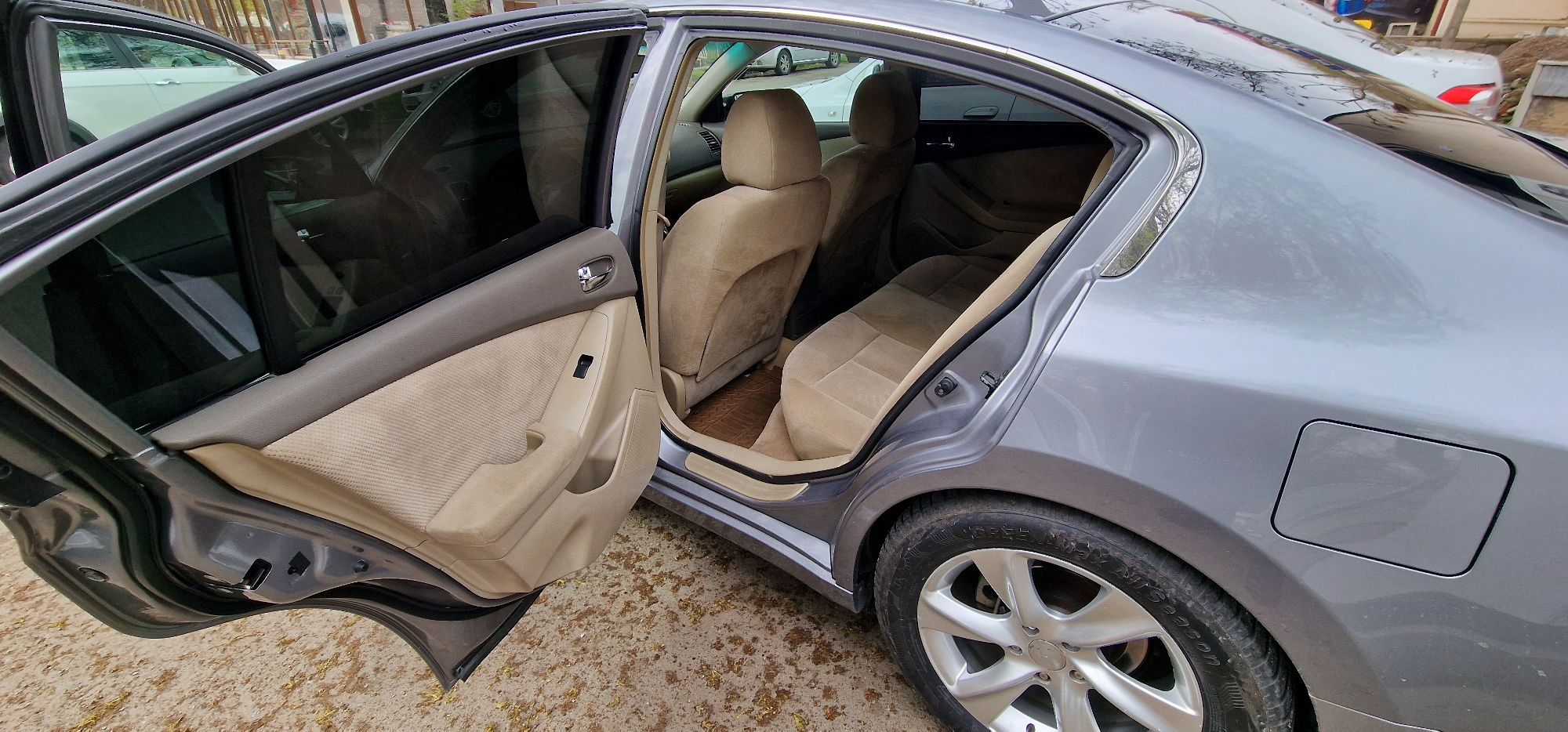 Продаётся Nissan Altima
