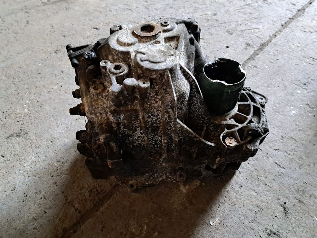 Motor,chiuloasa,injectoare,grup cardan Mitsubishi Outhlander,an 2007