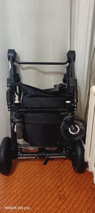 Балалар коляски,барлық жері жаңа,көп қолданылмаған