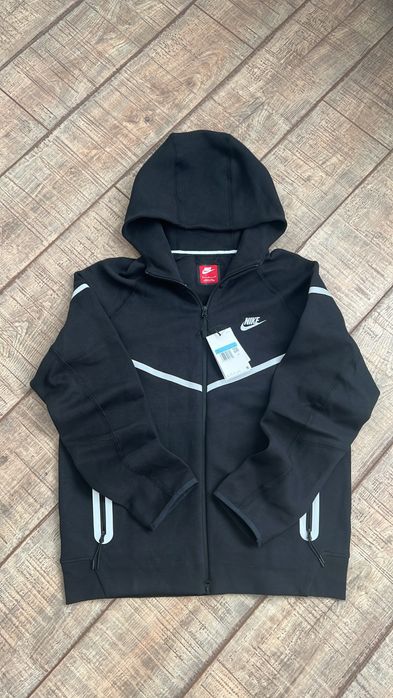 Bluza nike tech reflectorizanta