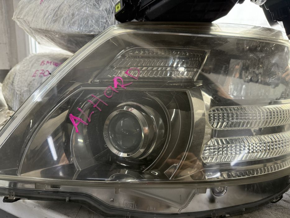 Фары на алфард привозной с японий