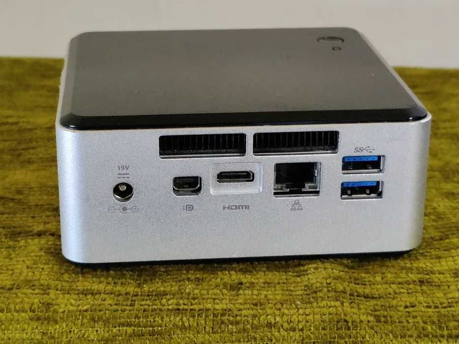 Mini PC INTEL NUC D34010WYKH Intel Core i3-4010U, 8GB DDR3, SSD 480 Gb