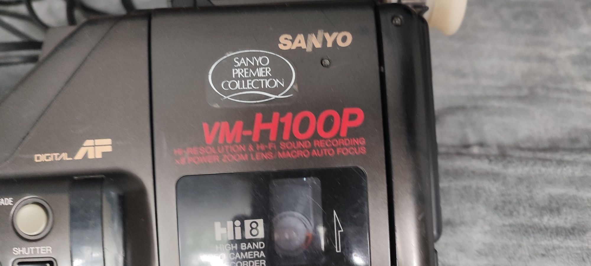 Видеокамера SANYO VM-H100P