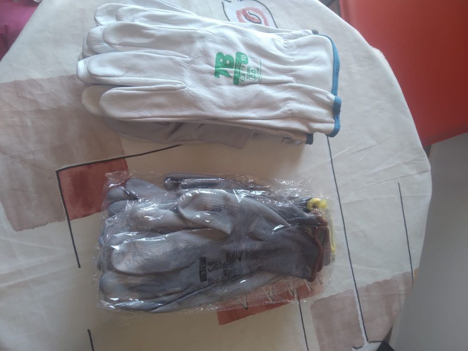 Manusi de lucru groase si fine