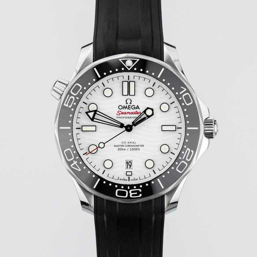 Omega Seamaster Diver 300 Co-Axial Master Chronometer 42mm white dial