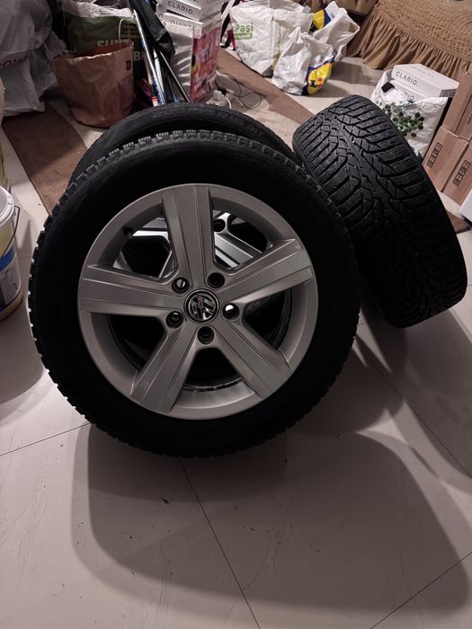 Vand 4 roti anvelope de iarna r16