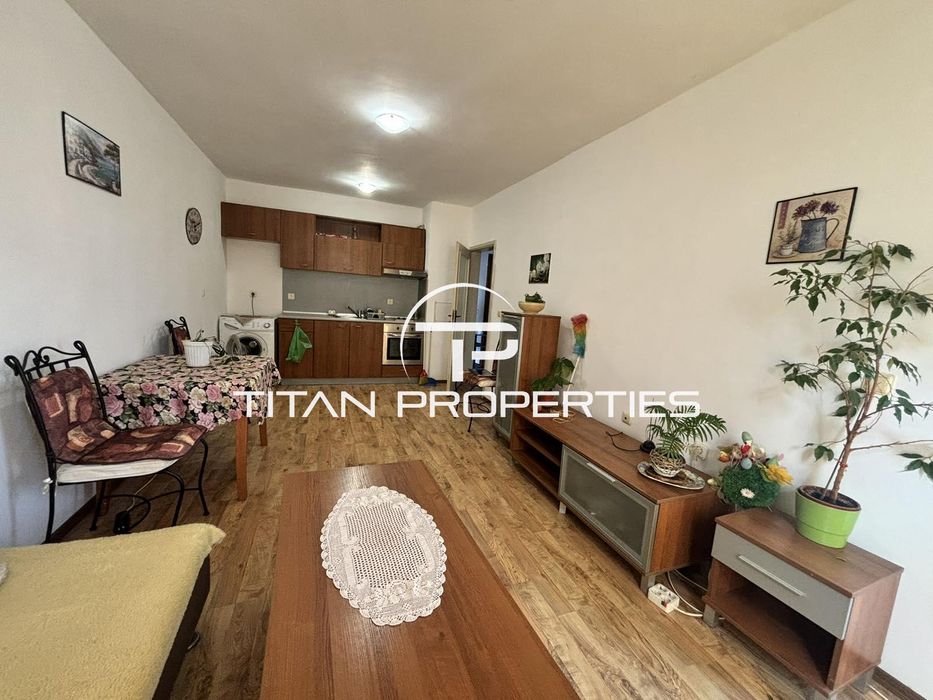 Дава се под наем Двустаен апартамент в Бургас, Сарафово - 60 кв.м за 357 € - Снимка #3