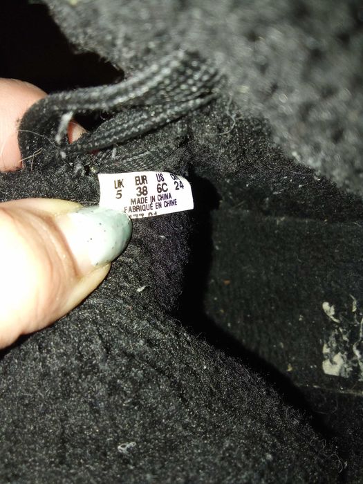 Маратонки 38р дамски нови