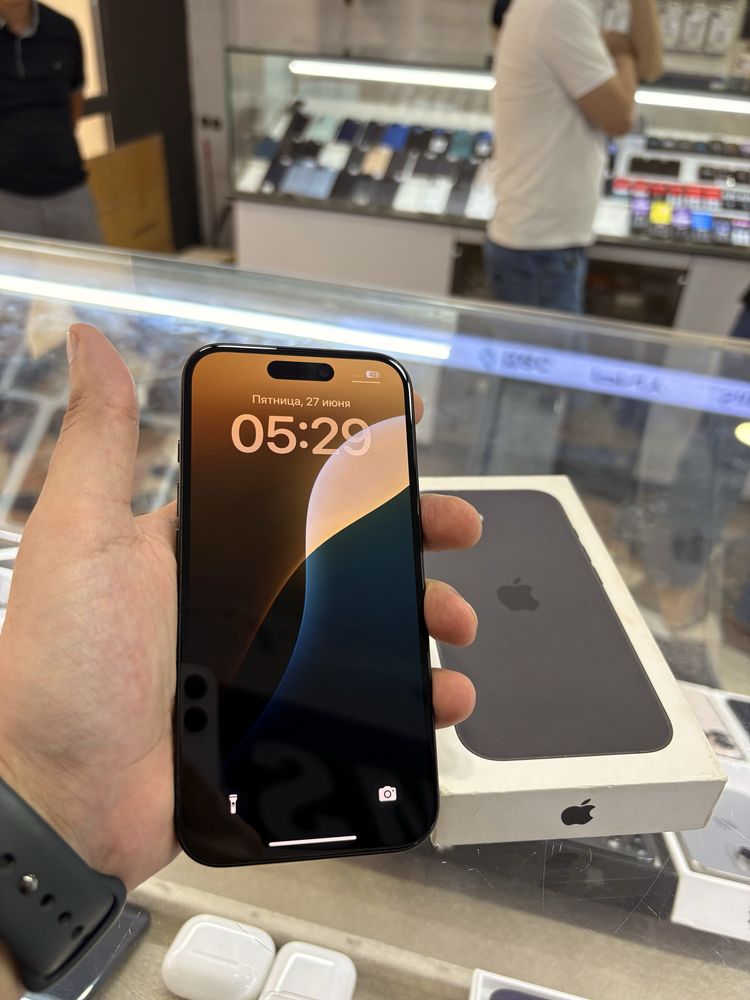 iPhone 16  128 gb yengide