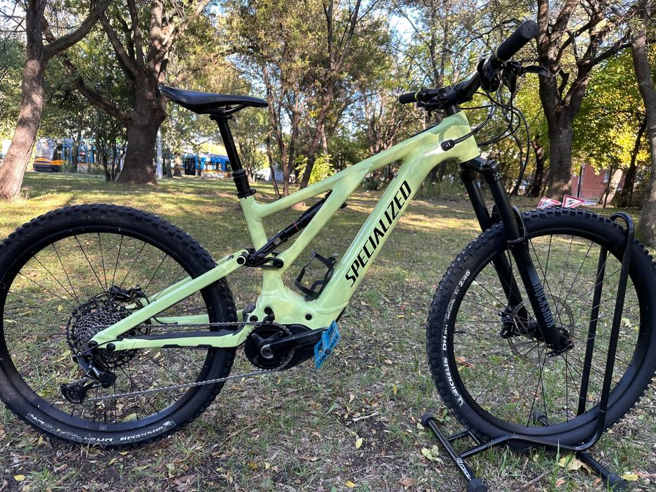 Продавам електрически велосипед Specialized Turbo Levo L 700wh