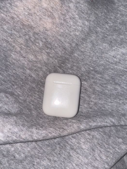 Кейс от эйрподс 2