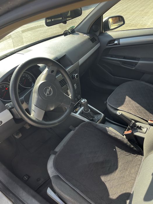 Opel astra h 2005 , 1.4 benzina , 90 cp