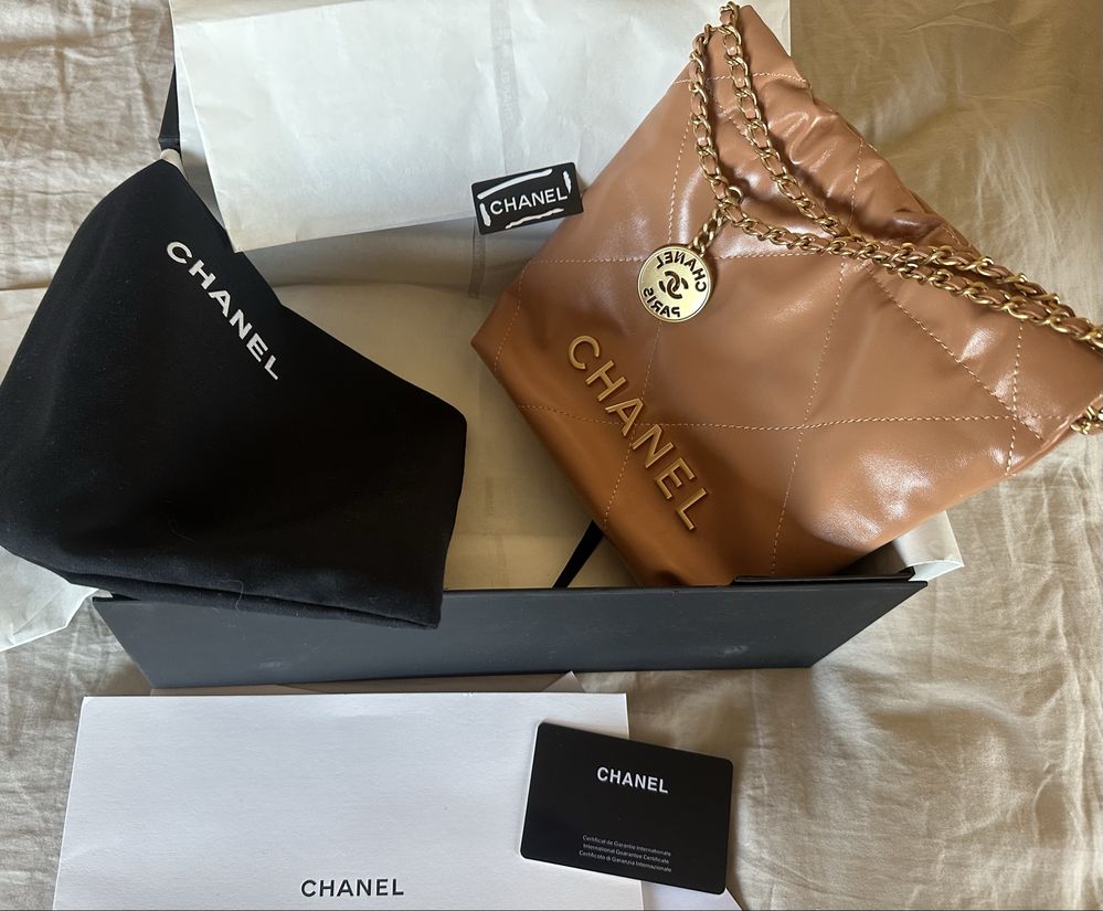 Chanel mni 22 чанта
