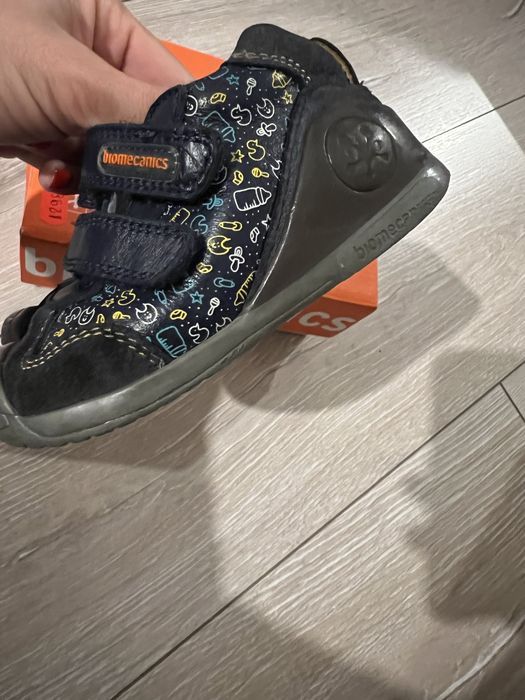 Обувки/Сандали Biomecanics, Clarks
