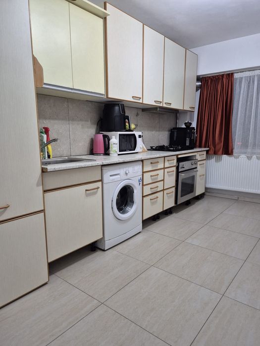 Inchiriez Apartament Tg Ocna