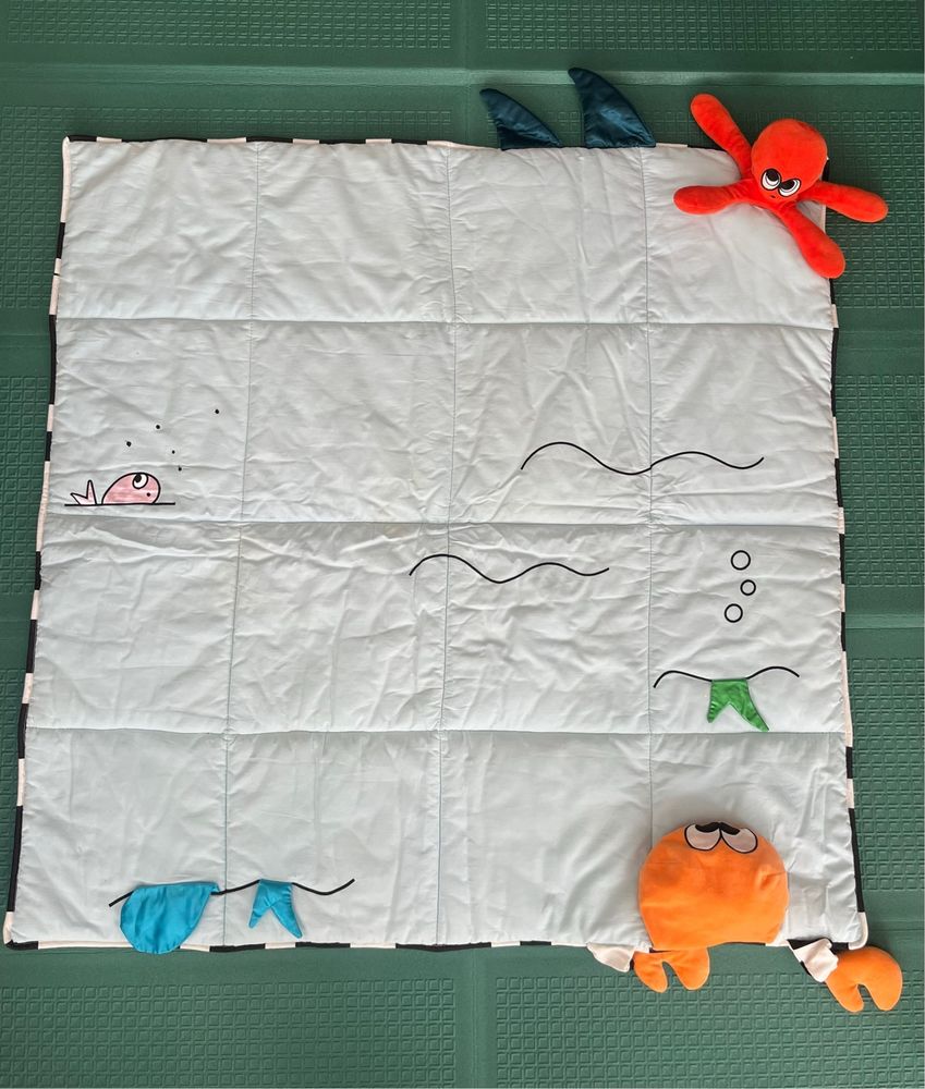 Килим за игра 114х114