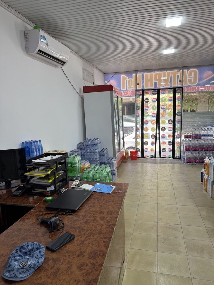 Продаётся магазин в городе Навоий