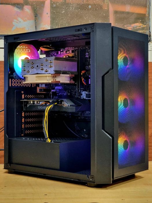 Геймърски Компютър/R7 5700X/16GB RAM/SSD-512GB/RTX 2060