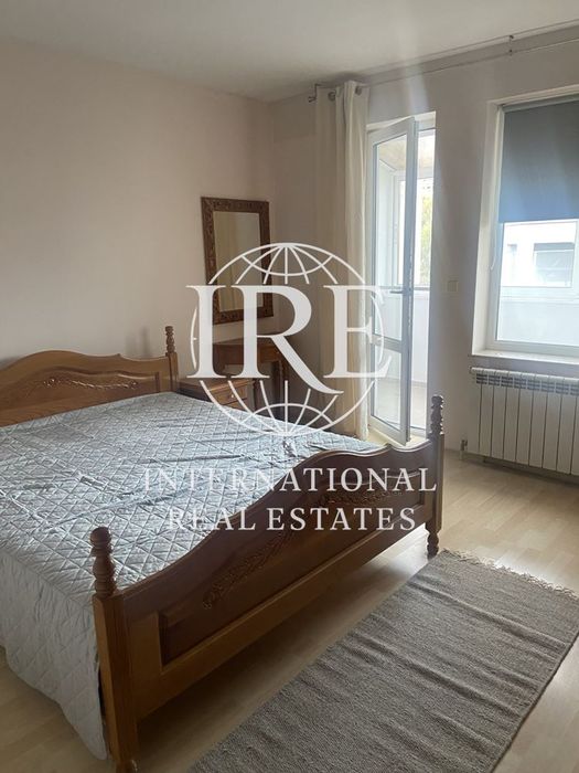 Продава се Четиристаен апартамент в Варна, Бриз - 194 кв.м за 2155 €/кв.м - Снимка #7