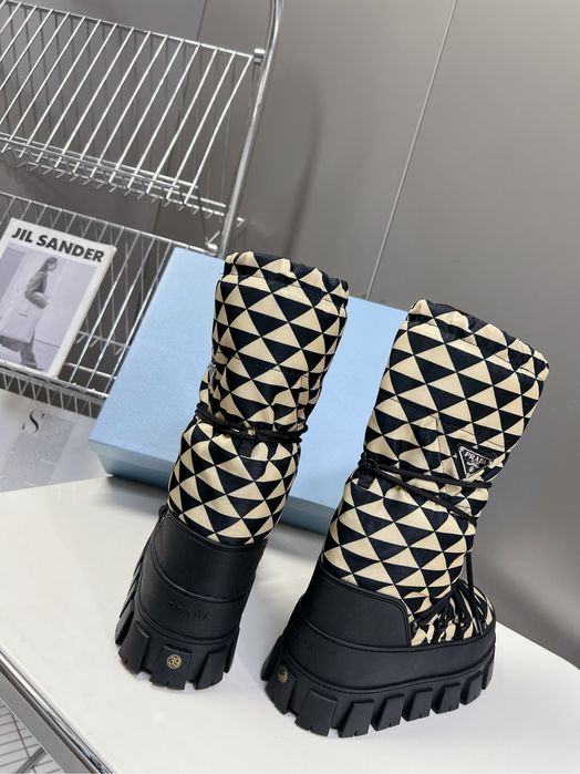 Cizme Prada , calitate premium , pe comanda , noi , 39