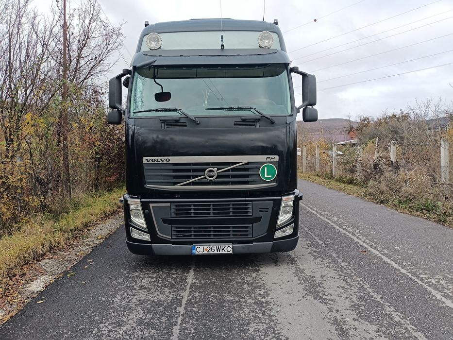 Vând ansamblu Volvo eev cu krone