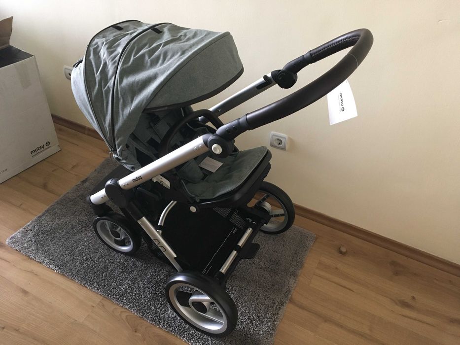 Чисто нова, неизползвана бебешка/детска количка Mutsy Evo Farmer mist