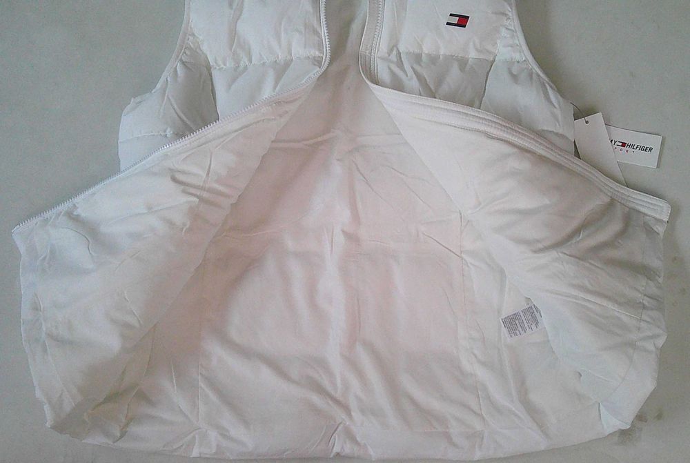 Tommy Hilfiger Sport Puffer зимен дамски елек с качулка от Сащ