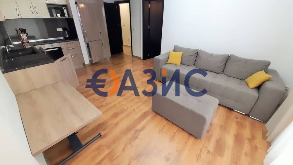 Продава се Тристаен апартамент в Свети Влас - 100 кв.м за 888 €/кв.м - Снимка #4
