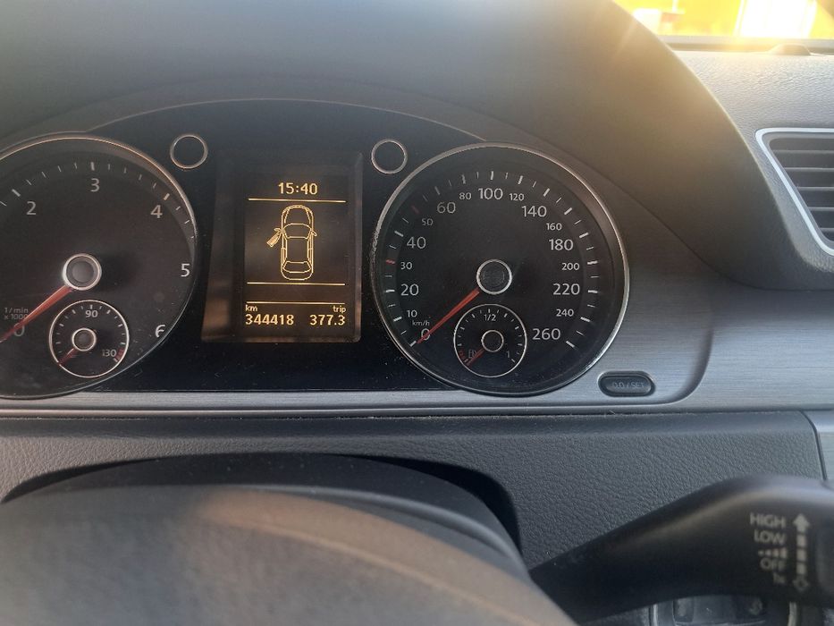 VW PASSAT/ 2011 B7