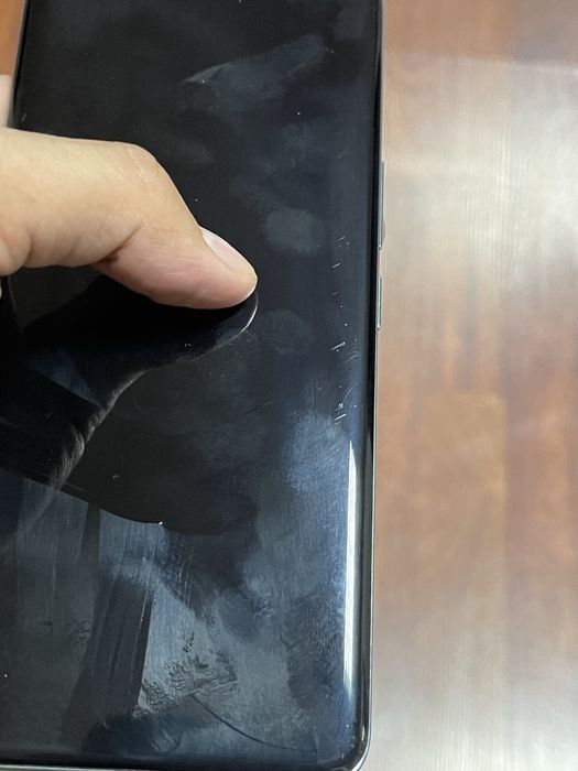 Honor 200 pro yaxshi holati