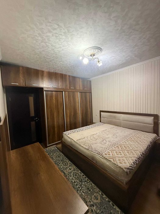 Срочно продается квартира 4х комнат 66 поликленика