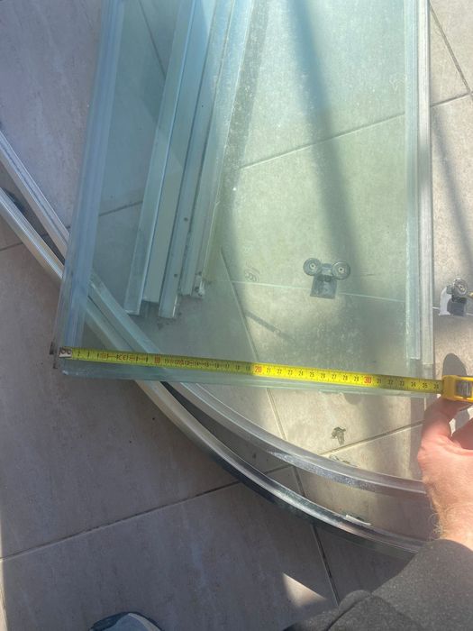 Стъкла + овална душ кабина 90*90