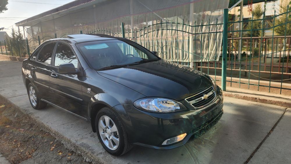 Жентра автомат 4 позиция  сотилади пробег салона уйгача