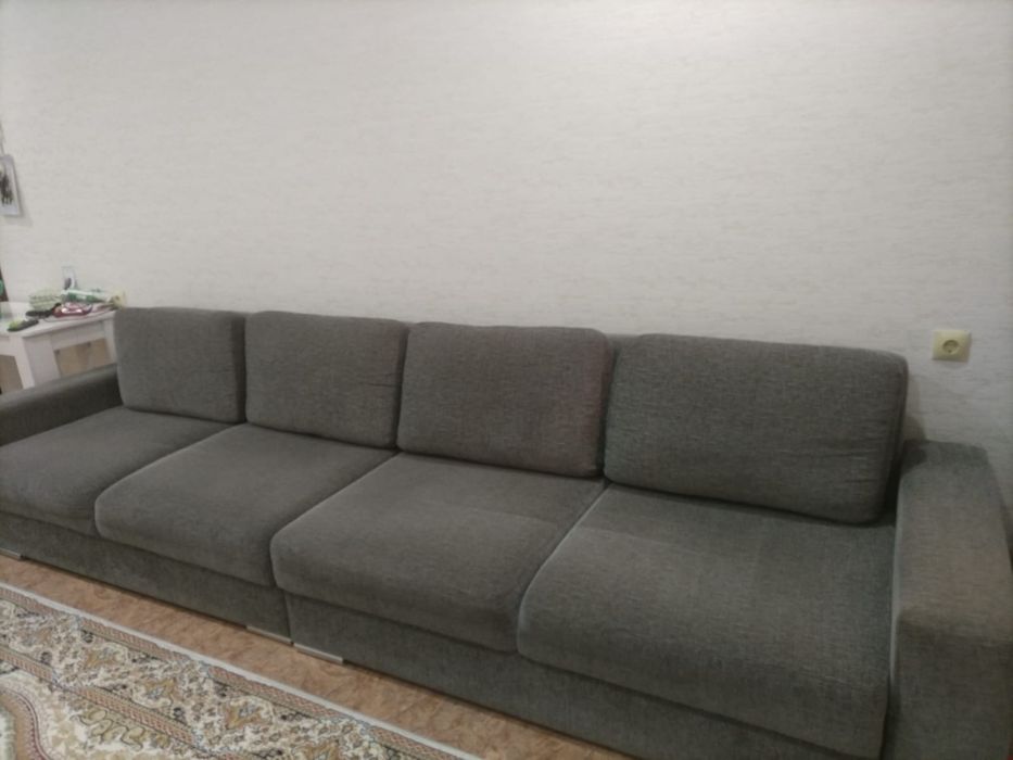 Продам диван в отличном состояний