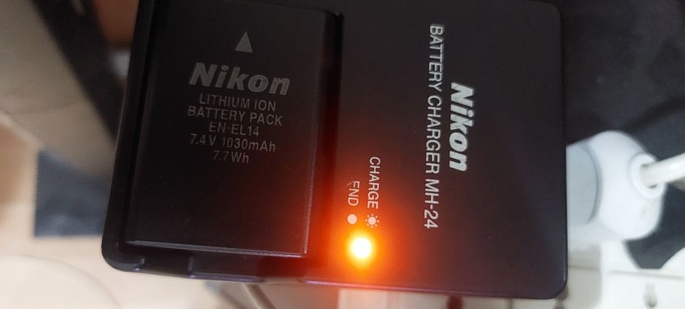 Зарядное устройство для фотоаппарата Nikon